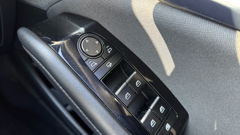 Mazda 3 2.5 e-Skyactiv G MHEV 140 Exclusive-Line 5dr Auto Petrol Hatchback